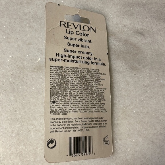 Revlon lip color creamy Ruby Red lipstick moisturizing matte 006 makeup New - Picture 3 of 6